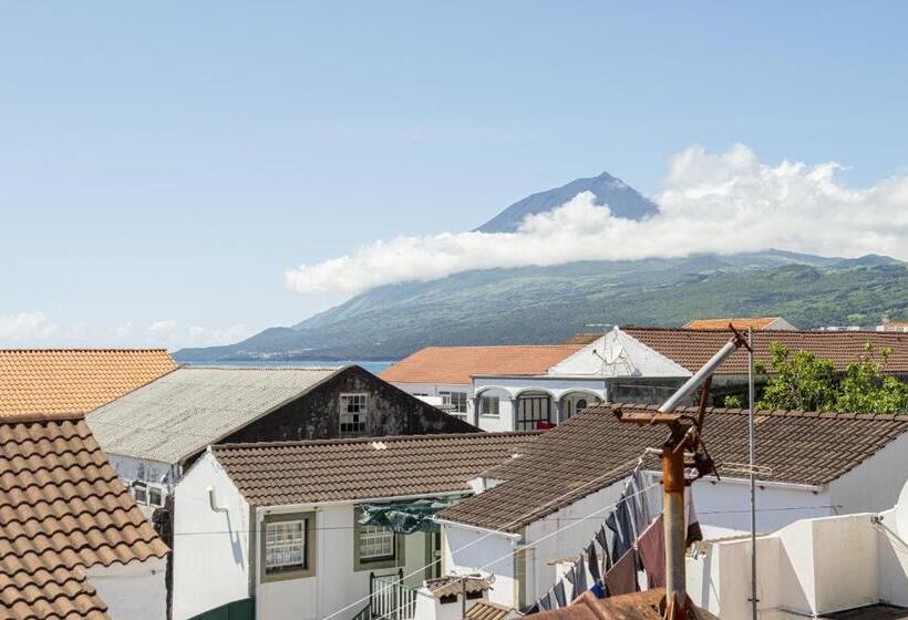 סוויטה, Engenho Hostel