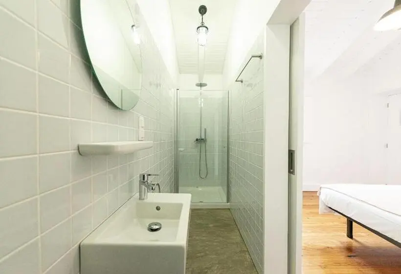 سوییت, Engenho Hostel