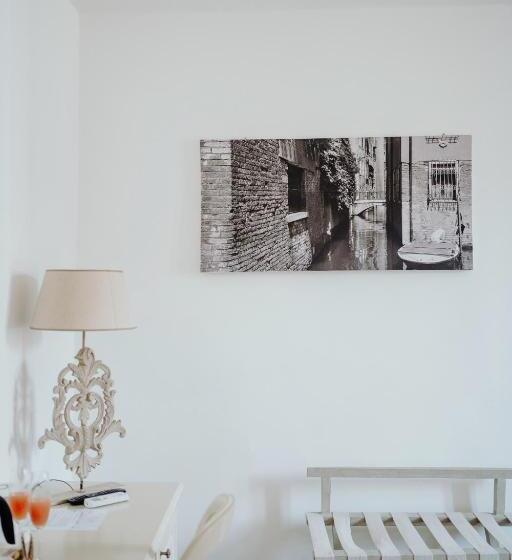 Deluxe Room, Palazzetto Barnaba