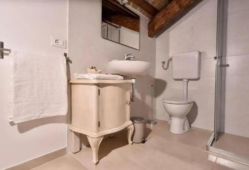 اتاق استاندارد با تراس, Palazzetto Barnaba