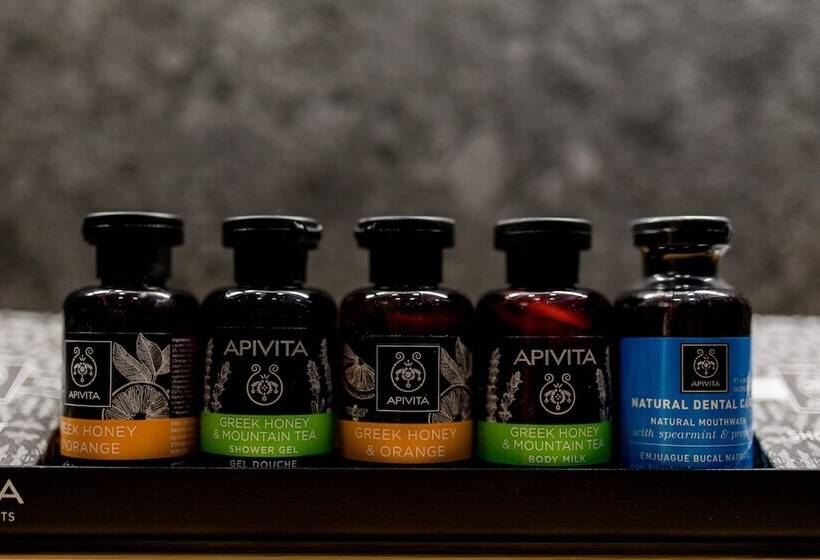 جناح سوبيريور, Naxian Secret