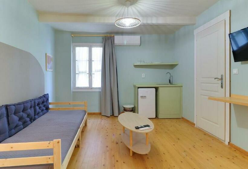 Студия Стандарт, Athensvintage