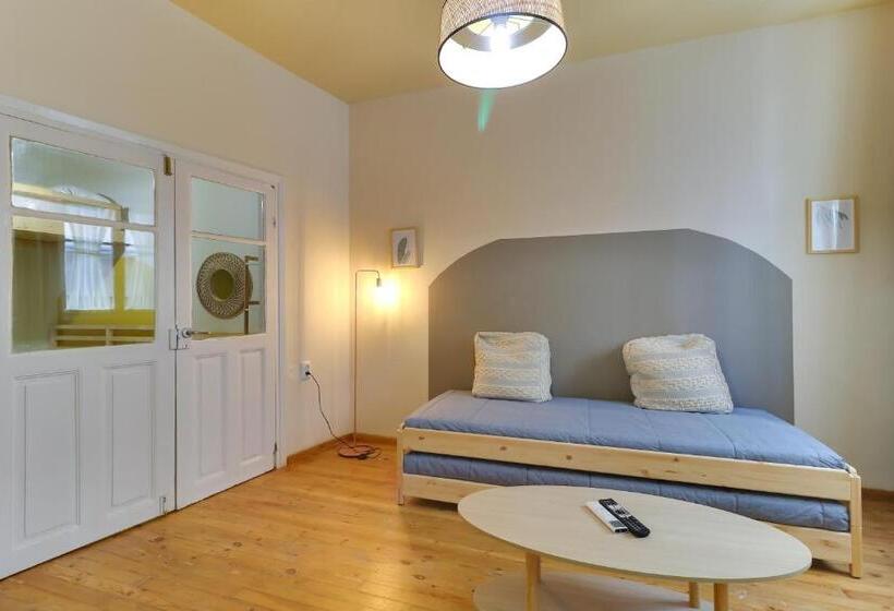 Студио Стандарт с Балконом, Athensvintage