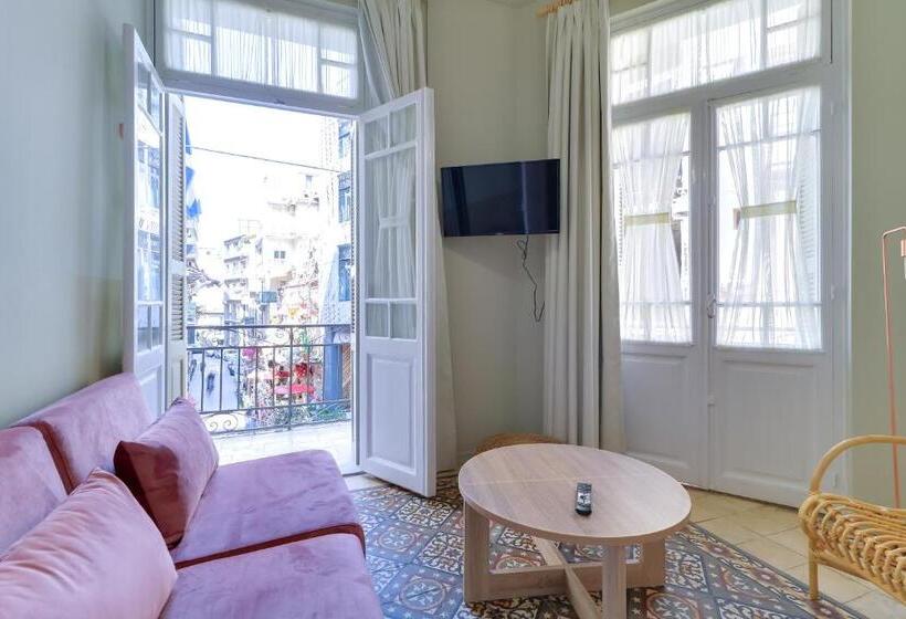 Апартаменты 1 Спальня с Балконом, Athensvintage