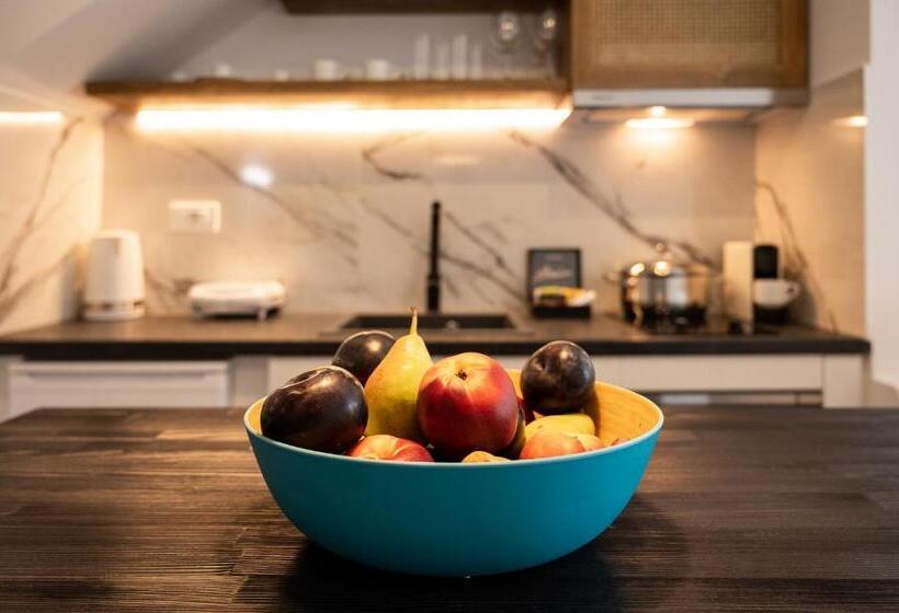 דירה בת חדר שינה 1 עם נוף, Stella Luxury Apartments