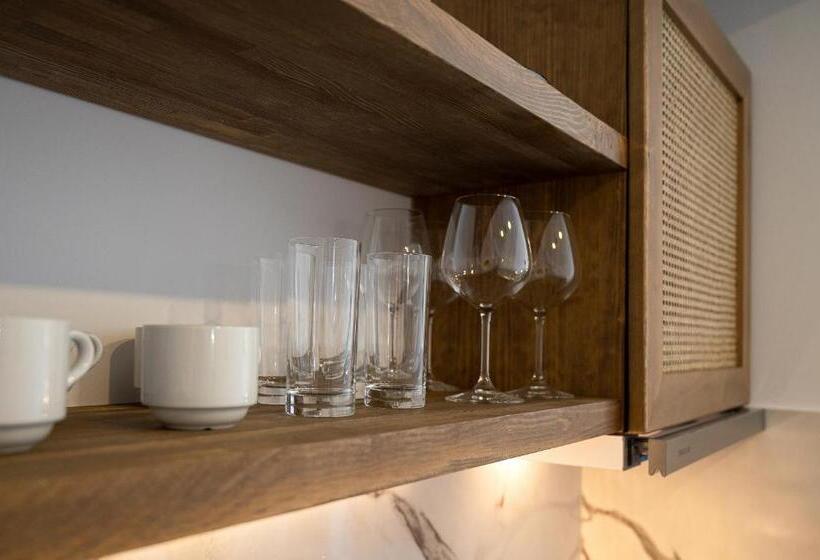 סטודיו סטנדרטי נוף לים, Stella Luxury Apartments