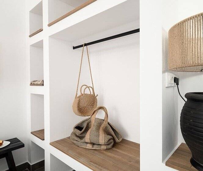 דירת חדר נוף לים, Stella Luxury Apartments