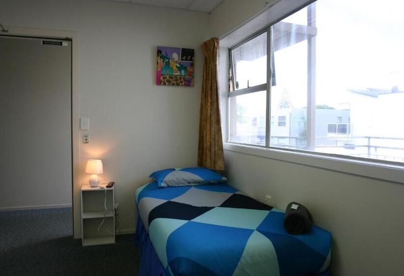 스탠다드 싱글 룸 공동욕실, Backpackers Central Hamilton