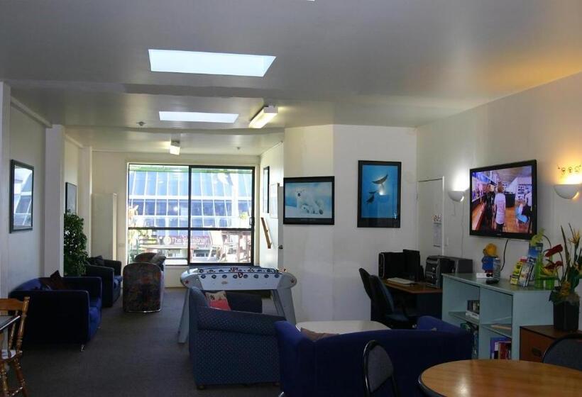 Номер Стандарт Совместная Ванная, Backpackers Central Hamilton