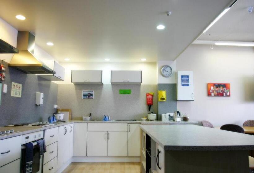 Quarto Quádruplo Estandar, Backpackers Central Hamilton