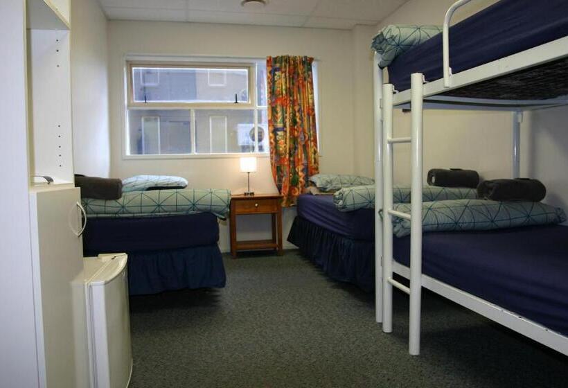 Четырехместный Номер Стандарт, Backpackers Central Hamilton