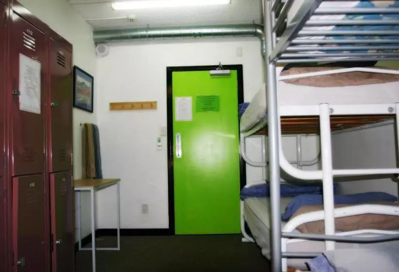 Llit en Habitació Compartida, Backpackers Central Hamilton
