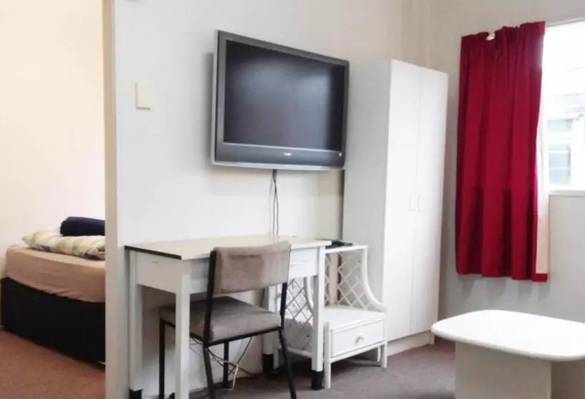 Suite, Backpackers Central Hamilton