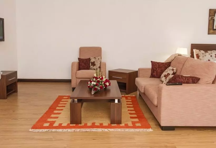 استودیوی استاندارد, Heri Heights Hotel Apartments, Surestay Collection By Best Western