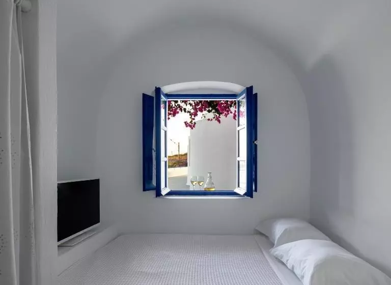 استودیوی استاندارد, Aghios Artemios Traditional Houses