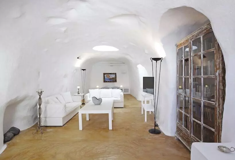 استودیوی استاندارد, Aghios Artemios Traditional Houses