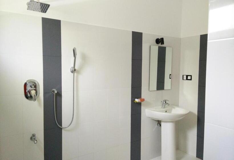 Номер Стандарт с Балконом, Blue Turtle