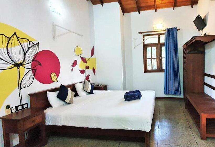 Номер Стандарт с Балконом, Blue Turtle