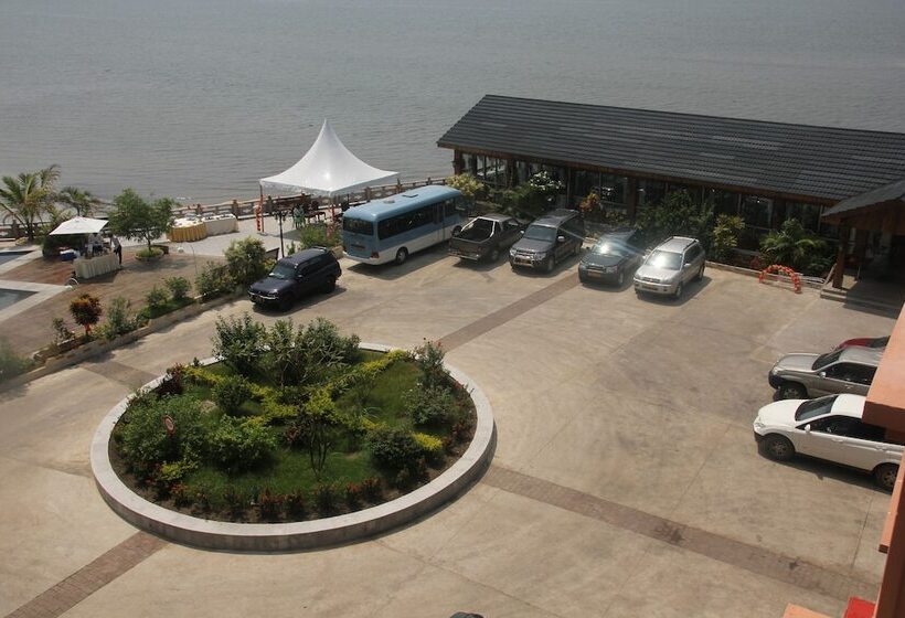 חדר סטנדרט, Boulevard