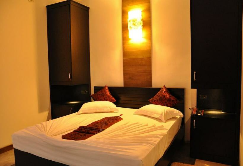 디럭스 룸, Cockpit Airport Reach