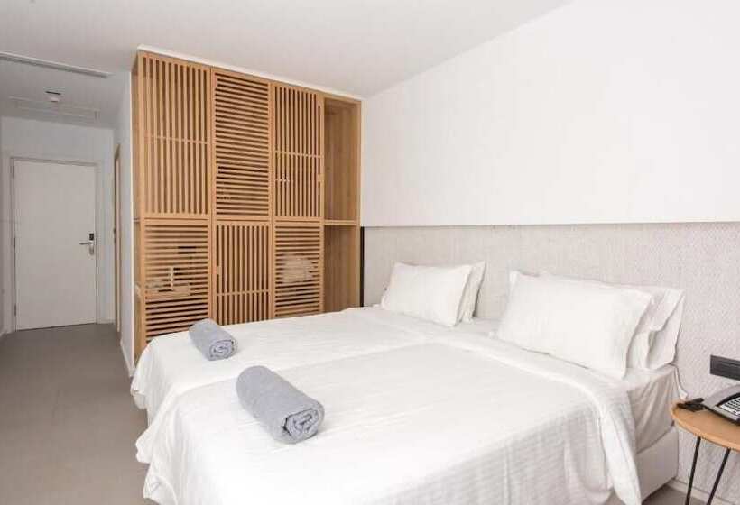 Superior swim-up room, Enorme Ammos Beach Resort