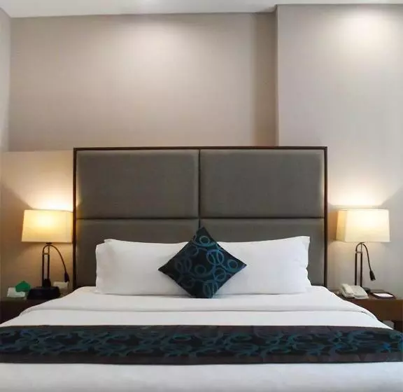 スーペリアールーム, Golden Phoenix Hotel   Manila