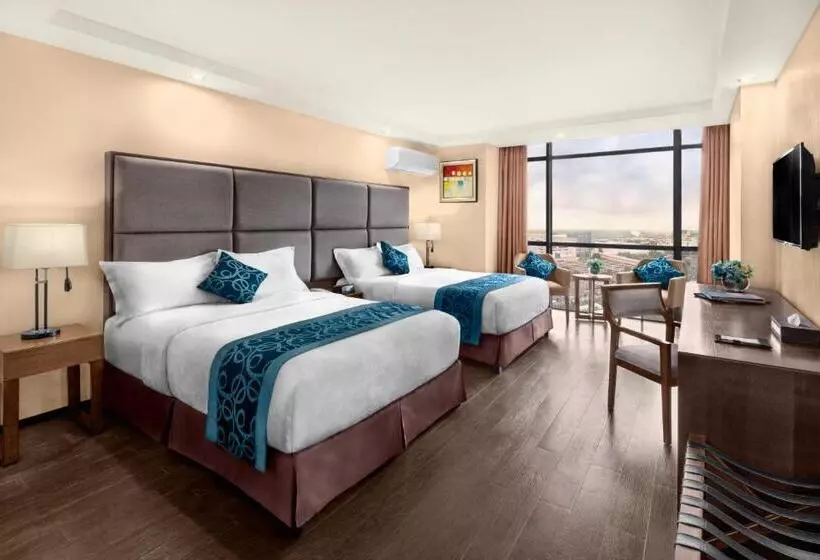 スーペリアールーム, Golden Phoenix Hotel   Manila