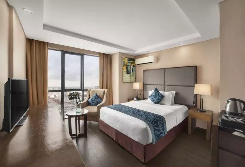 スーペリアールーム, Golden Phoenix Hotel   Manila