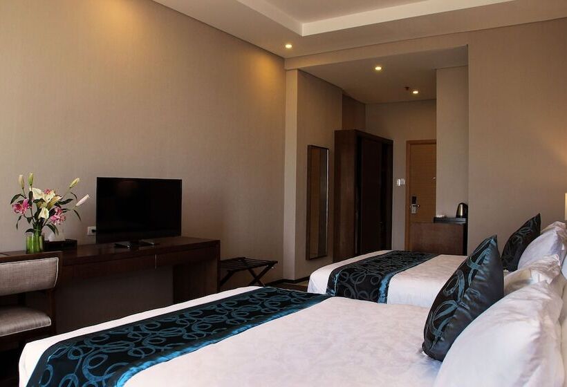 اتاق لوکس, Golden Phoenix Hotel   Manila