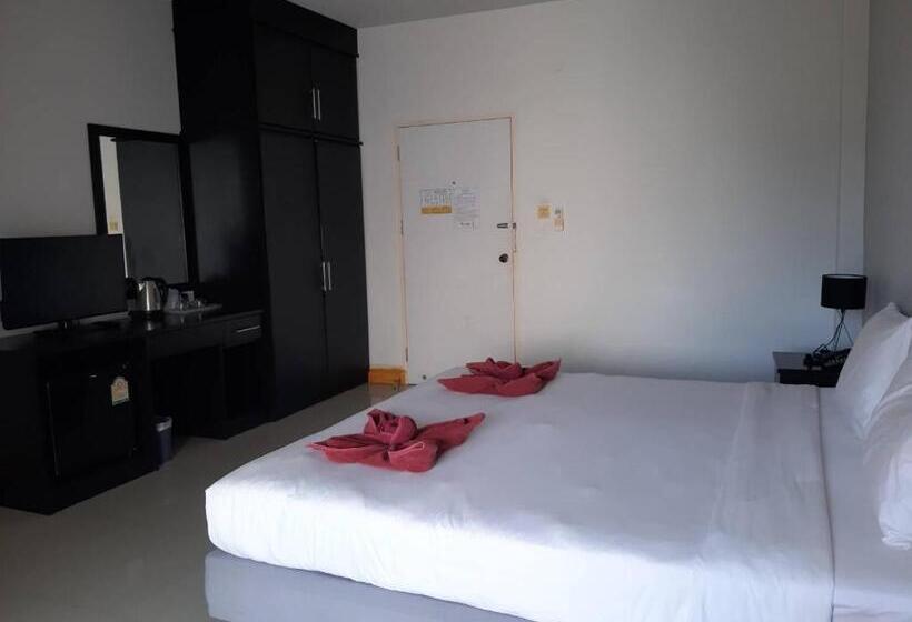 Номер Стандарт, Karon Sea Side