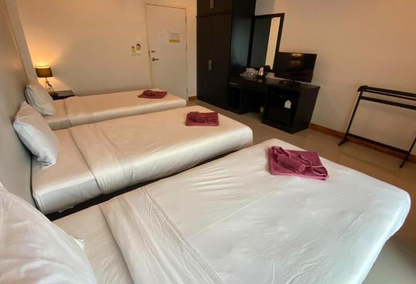 经济型三人房间, Karon Sea Side