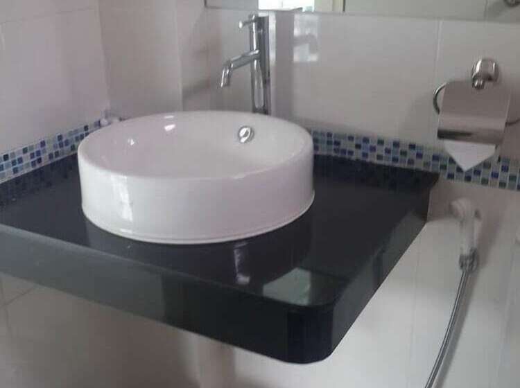 标准间, Karon Sea Side