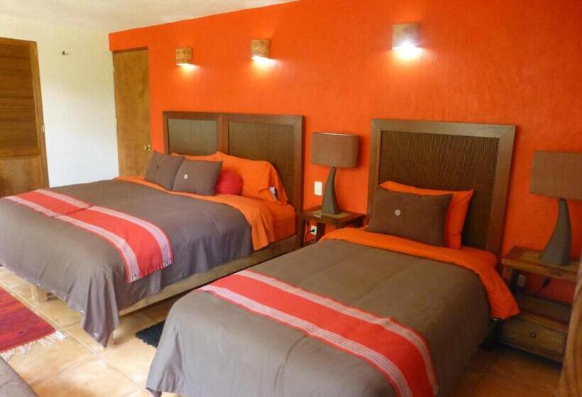 标准三人间, La Casa Del Rio