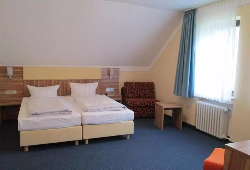 スタンダードトリプルルーム, Landhotel Karrenberg