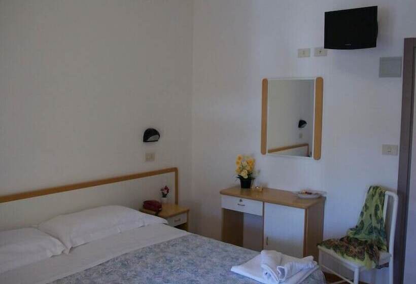 スタンダードシングルルーム, Massimo