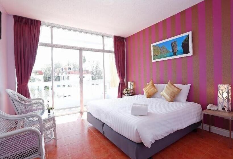 Номер Deluxe с Балконом, On Hotel Phuket   Sha