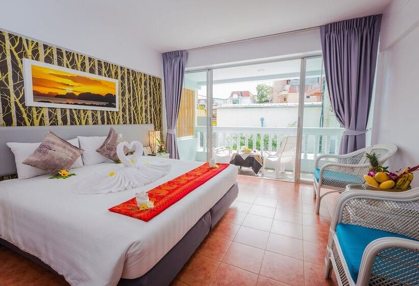 Номер Deluxe с Балконом, On Hotel Phuket   Sha