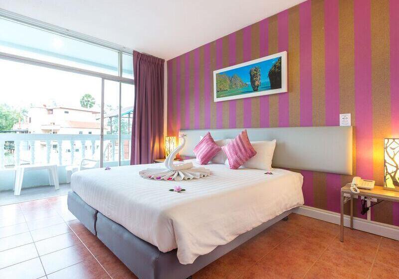 Номер Deluxe с Балконом, On Hotel Phuket   Sha