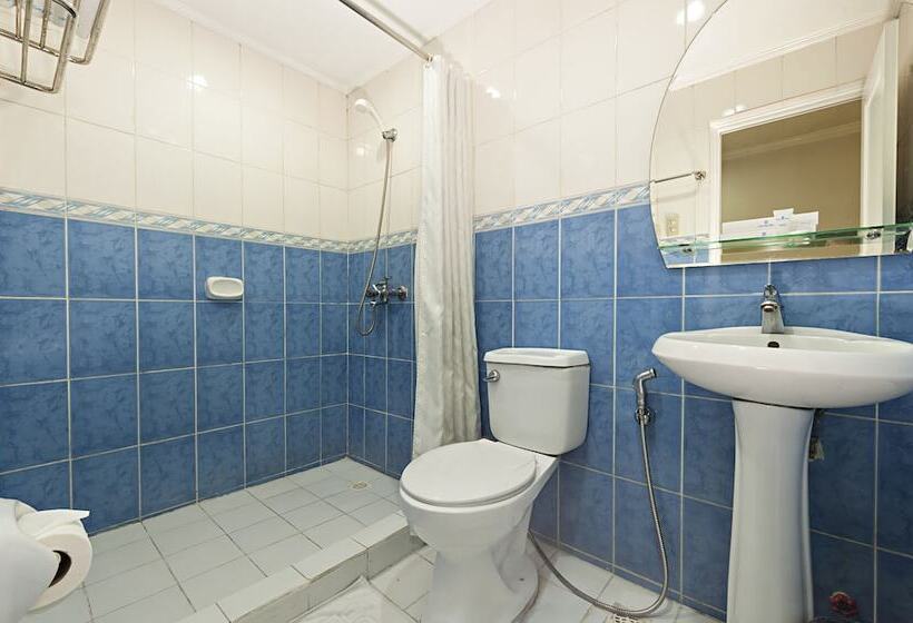 اتاق لوکس, Oyster Plaza