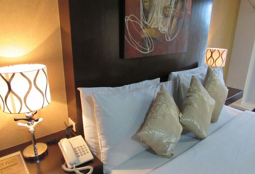 سوییت خانوادگی, Oyster Plaza