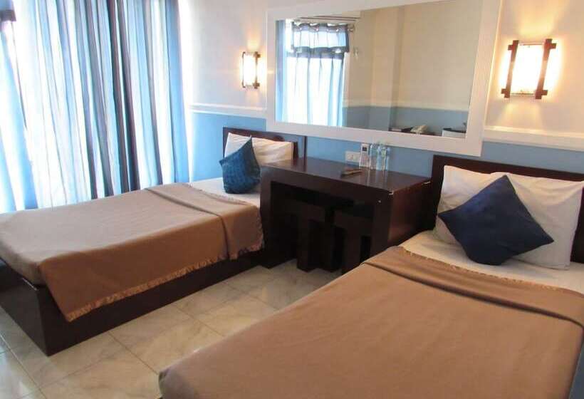 اتاق لوکس, Oyster Plaza