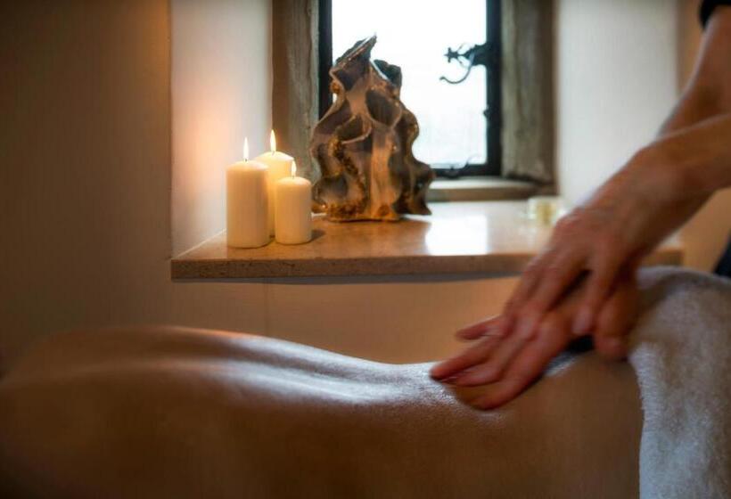 חדר סטנדרט עם מיטת קינג, Roch Castle