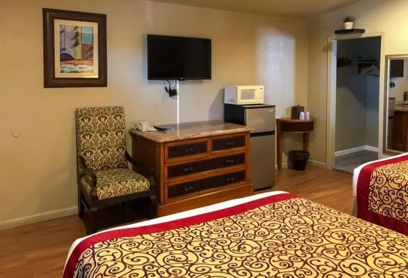 デラックスルーム, Rodeway Inn Flagstaff East Route 66
