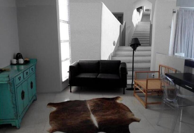 Люкс с Балконом, Scala Bed And Beyond