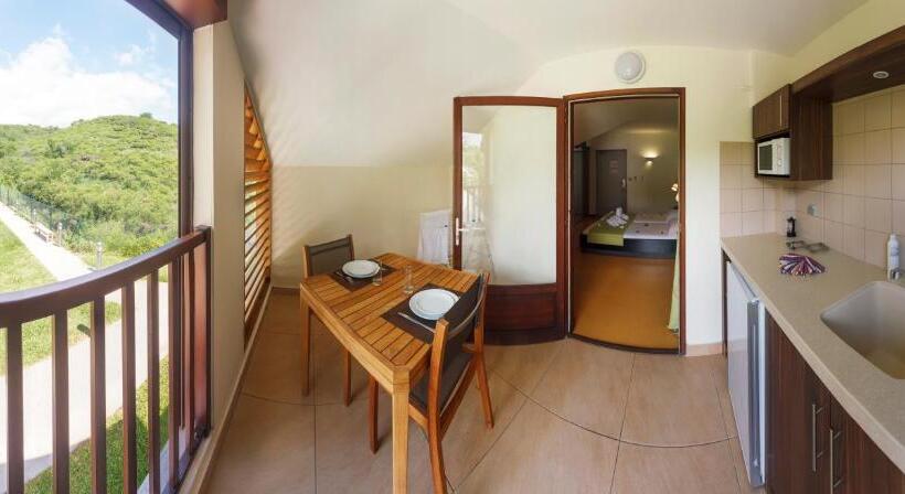 스탠다드 스튜디오, Tama