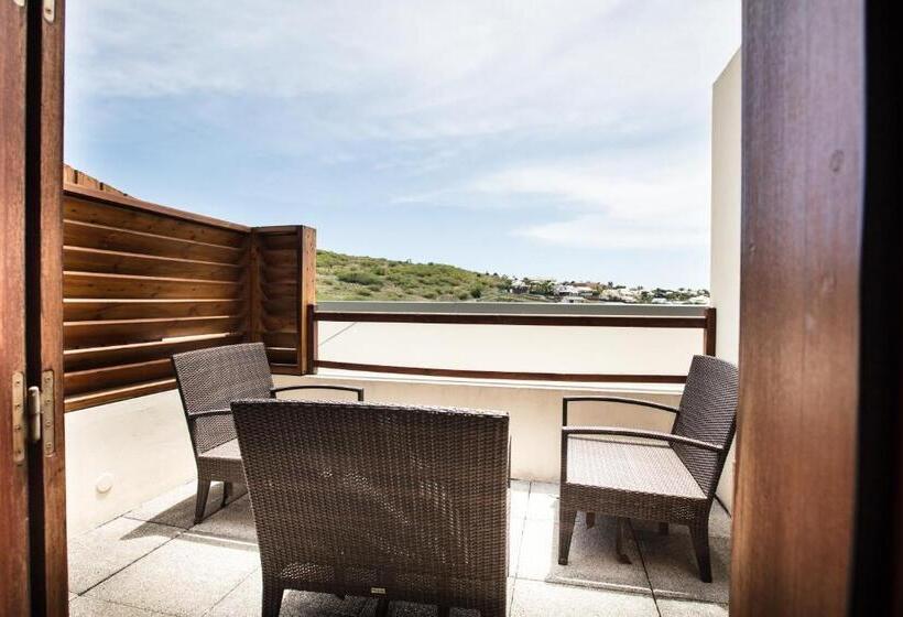 스탠다드 트리플 룸, Tama