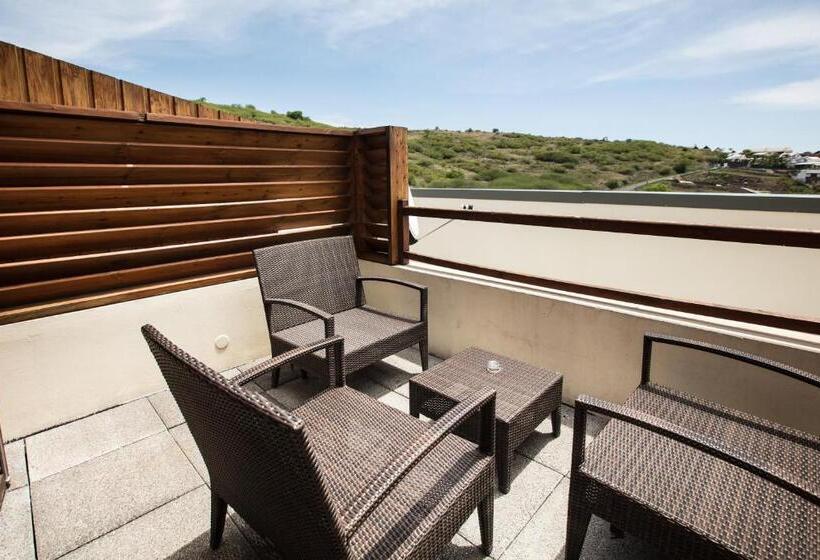 스탠다드 트리플 룸, Tama