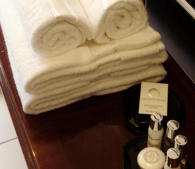 חדר סטנדרט יחיד, The Georgian Townhouse