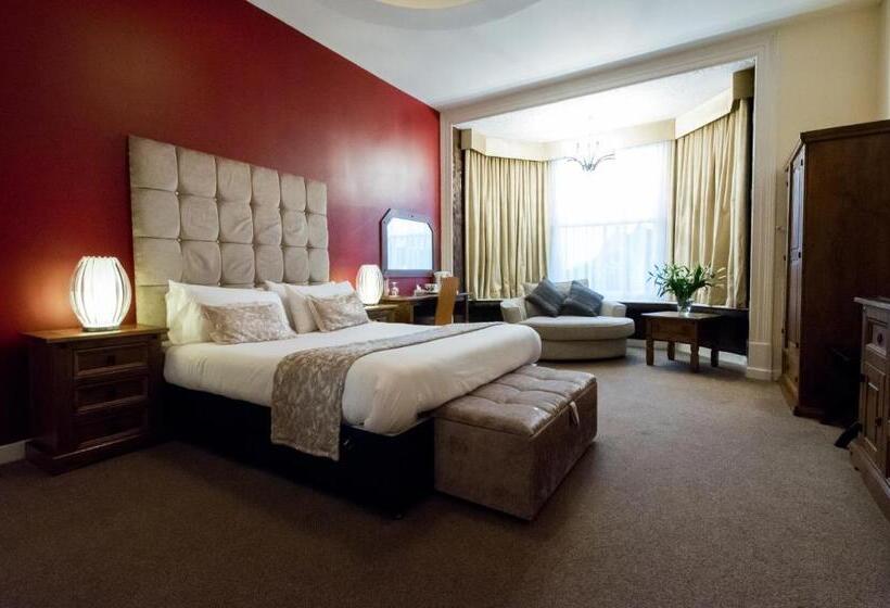 디럭스 스위트, The Pearl