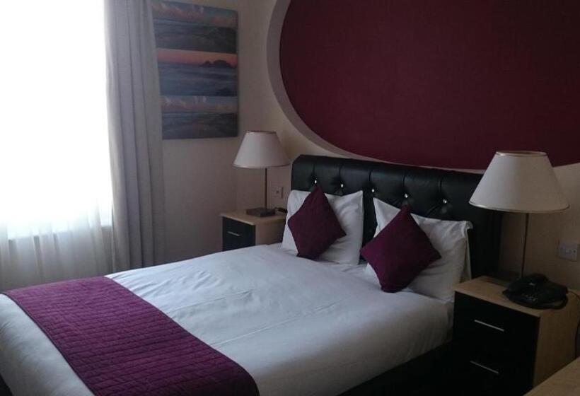 חדר אקונומי, The Pearl